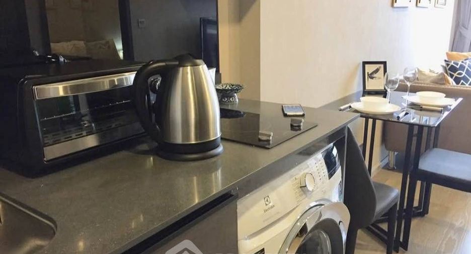 Condo en venta de 1 habitaciones en Khlong Toei, Bangkok