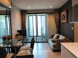 À vendre 2 chambres condo à Huai Khwang, Bangkok