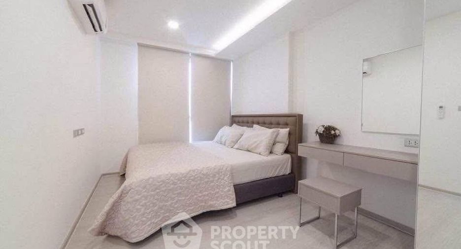 For sale 2 bedrooms condo in Khlong Toei, Bangkok