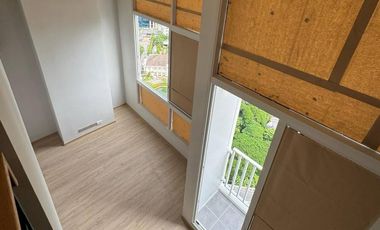 For sale 2 bedrooms condo in Bang Rak, Bangkok