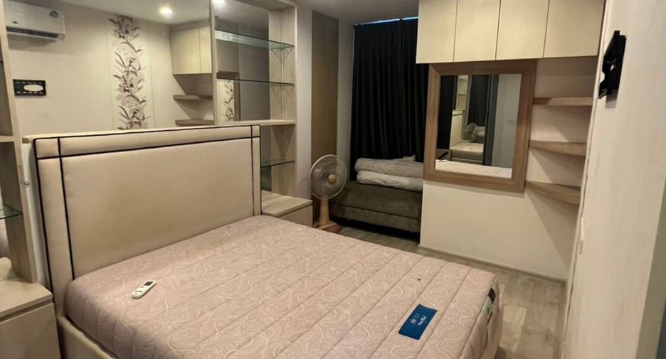 For sale 1 bed condo in Bangkok Noi, Bangkok