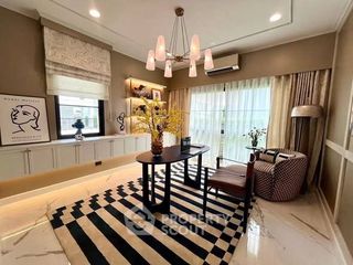 出售 4 卧室 独立屋 在 Don Mueang, 曼谷