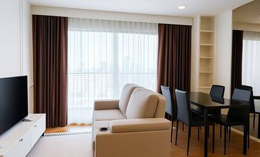 Wohnung zur Miete mit 2 Zimmer in Yan Nawa, Bangkok
