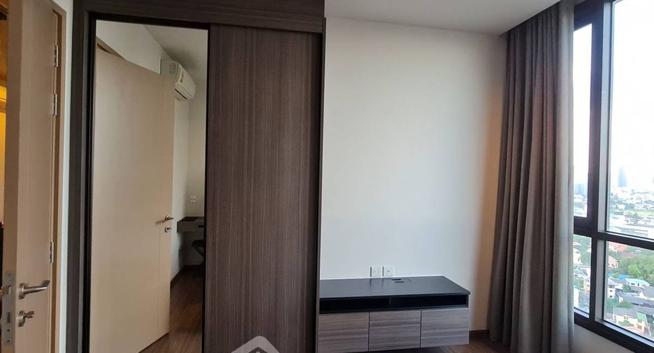 Condo en alquiler de 1 habitaciones en Khlong Toei, Bangkok