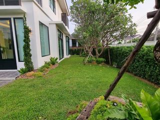 For rent 6 bedrooms house in Lat Krabang, Bangkok