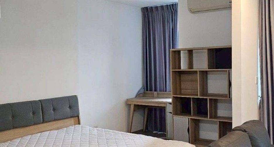 For rent 1 bed condo in Bang Rak, Bangkok