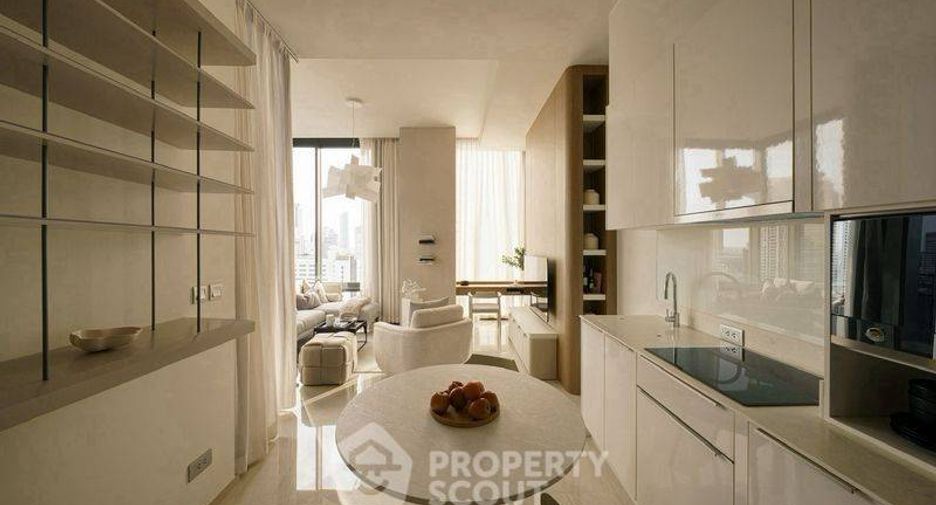 For rent 2 bedrooms condo in Bang Rak, Bangkok