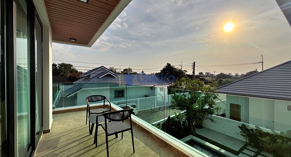 Haus zum Kauf mit 5 Zimmer in Bang Lamung, Chonburi