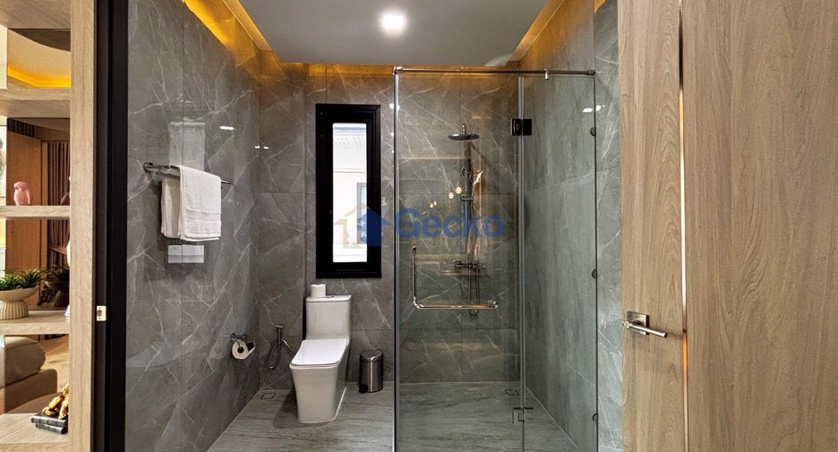 Haus zum Kauf mit 5 Zimmer in Bang Lamung, Chonburi