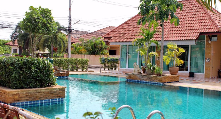 Casa en alquiler de 3 habitaciones en Bang Lamung, Chonburi