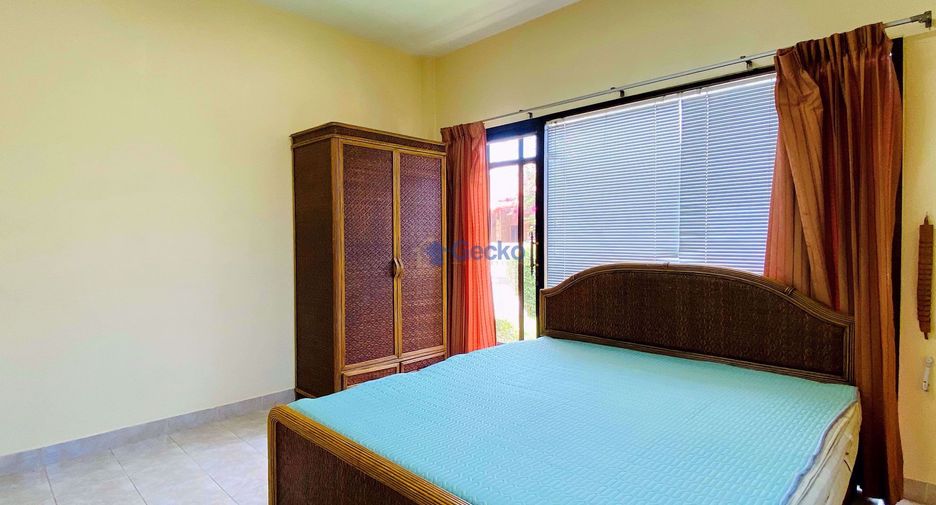 Casa en alquiler de 3 habitaciones en Bang Lamung, Chonburi