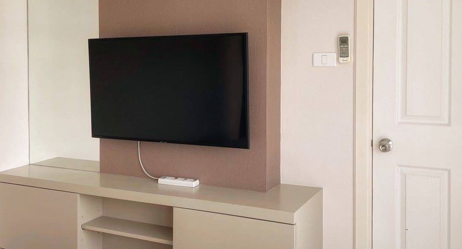 For rent 2 bedrooms condo in Yan Nawa, Bangkok