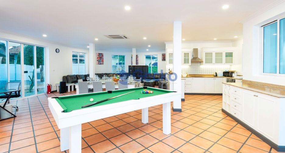 Haus zum Kauf mit 4 Zimmer in Bang Lamung, Chonburi