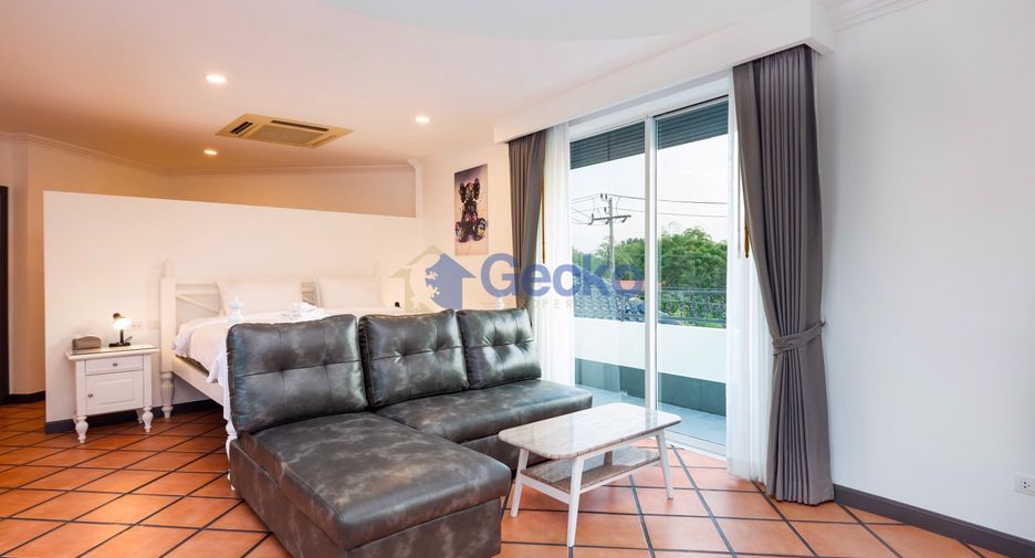 Haus zum Kauf mit 4 Zimmer in Bang Lamung, Chonburi