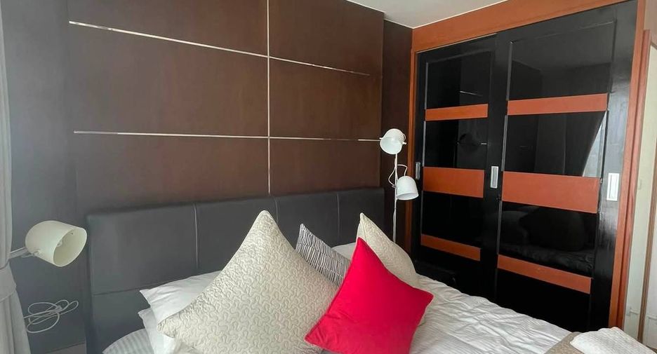 For rent 1 bed condo in Khlong Toei, Bangkok