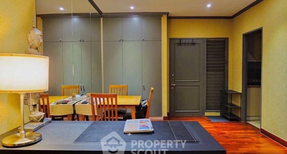 For rent 1 Beds condo in Khlong San, Bangkok