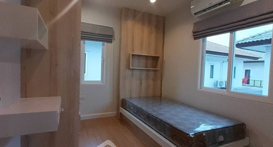 For rent 3 bedrooms house in Bang Lamung, Chonburi