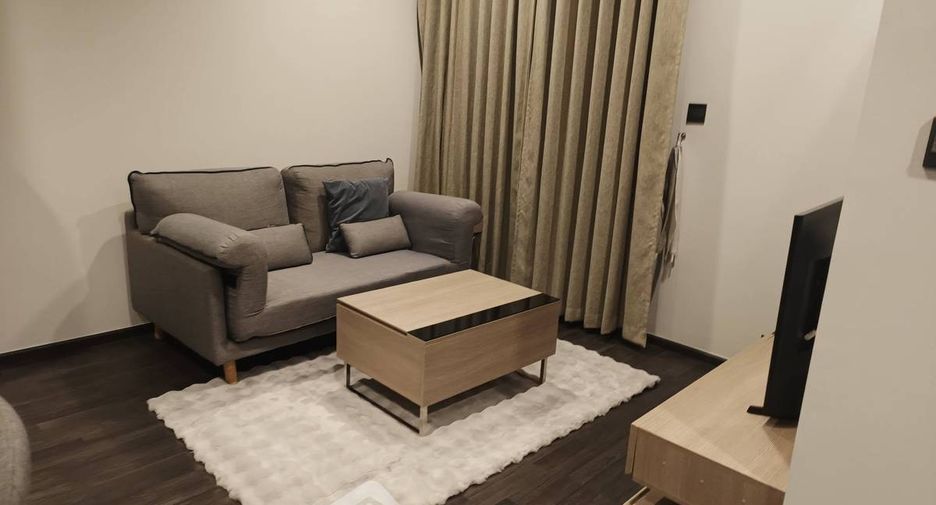 Condo en alquiler de 2 habitaciones en Huai Khwang, Bangkok