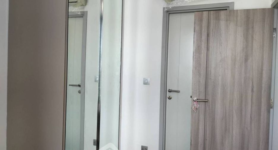 For rent 1 bed condo in Sathon, Bangkok