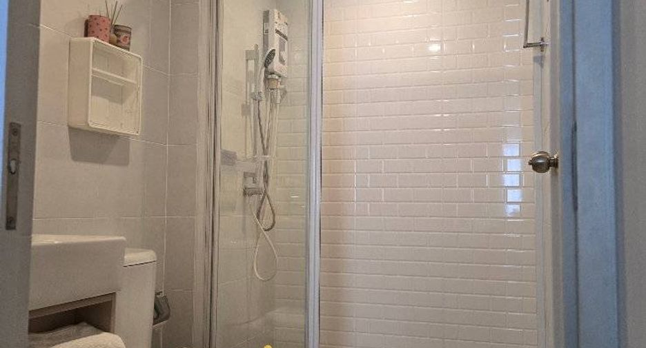 Wohnung zur Miete mit 2 Zimmer in Wang Thonglang, Bangkok