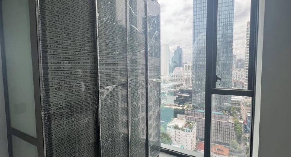 For rent 1 bed condo in Sathon, Bangkok
