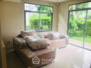 For rent 4 bedrooms house in Lat Krabang, Bangkok