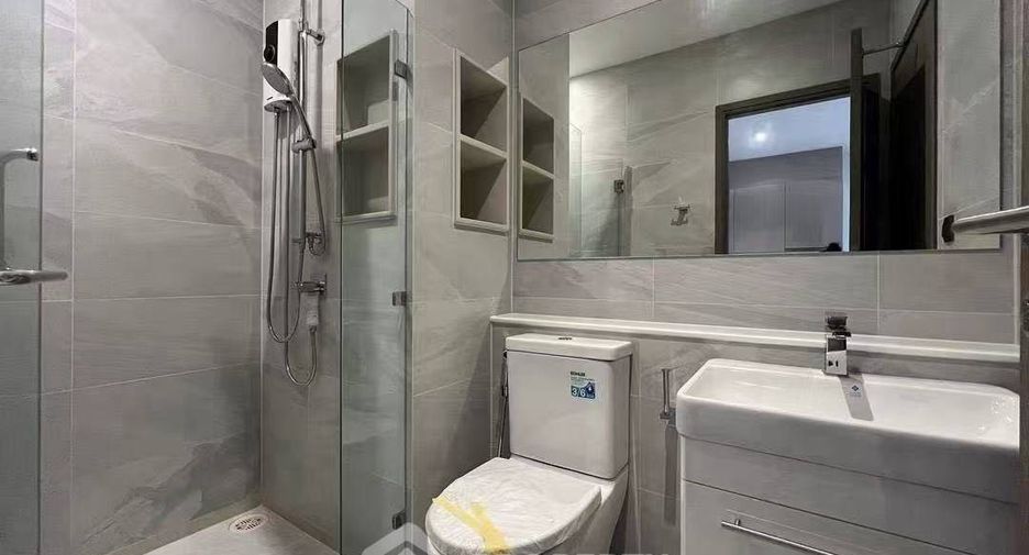 Condo en alquiler de 1 habitaciones en Watthana, Bangkok