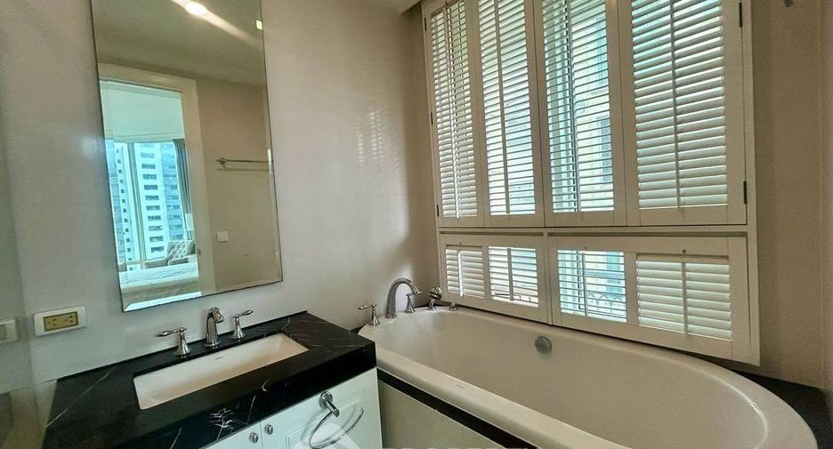 Wohnung zur Miete mit 3 Zimmer in Watthana, Bangkok