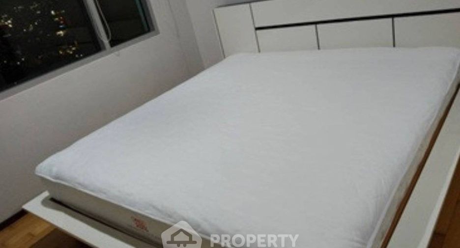 For rent 1 bed condo in Khlong San, Bangkok
