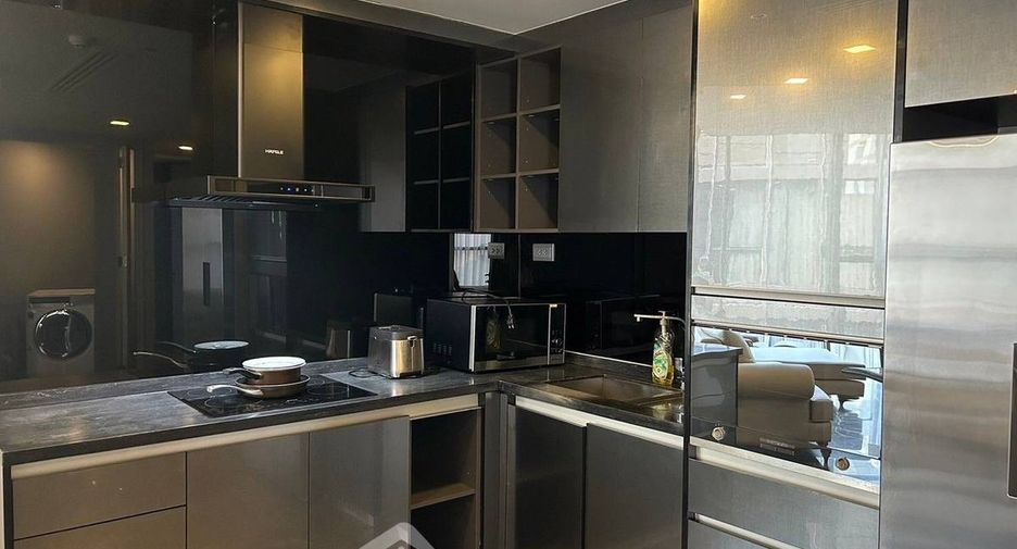 Condo en alquiler de 3 habitaciones en Watthana, Bangkok