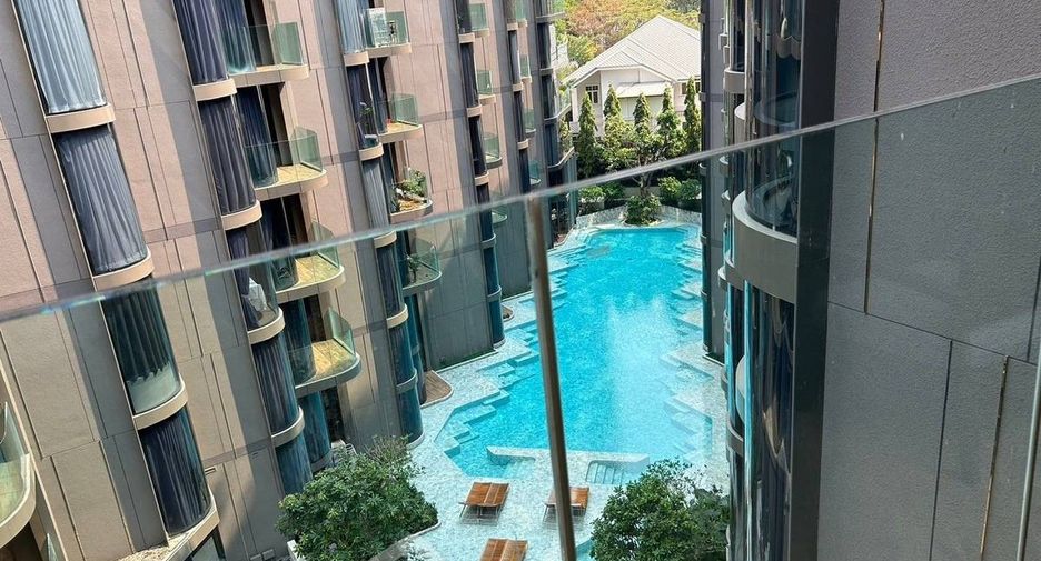 Condo en alquiler de 3 habitaciones en Watthana, Bangkok
