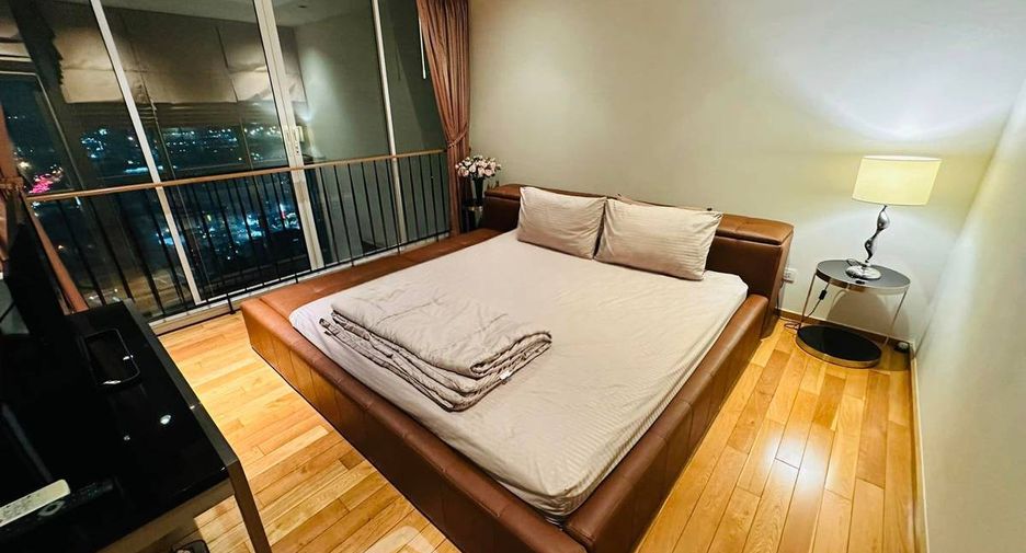 À louer 1 chambre condo à Khlong Toei, Bangkok