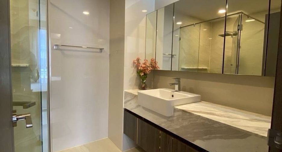 Condo en alquiler de 2 habitaciones en Bang Na, Bangkok