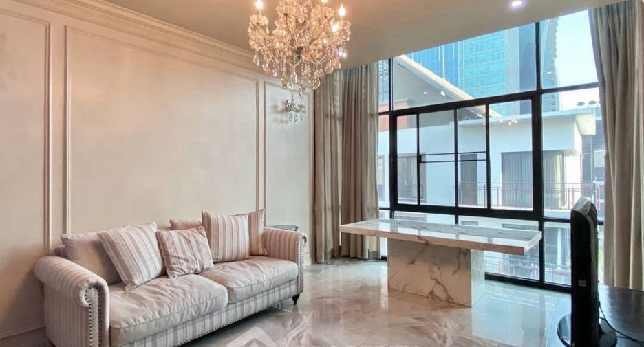 Condo en alquiler de 2 habitaciones en Huai Khwang, Bangkok