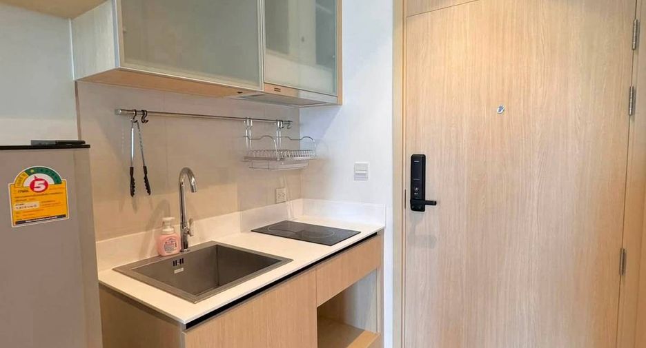Wohnung zur Miete mit 1 Zimmer in Watthana, Bangkok