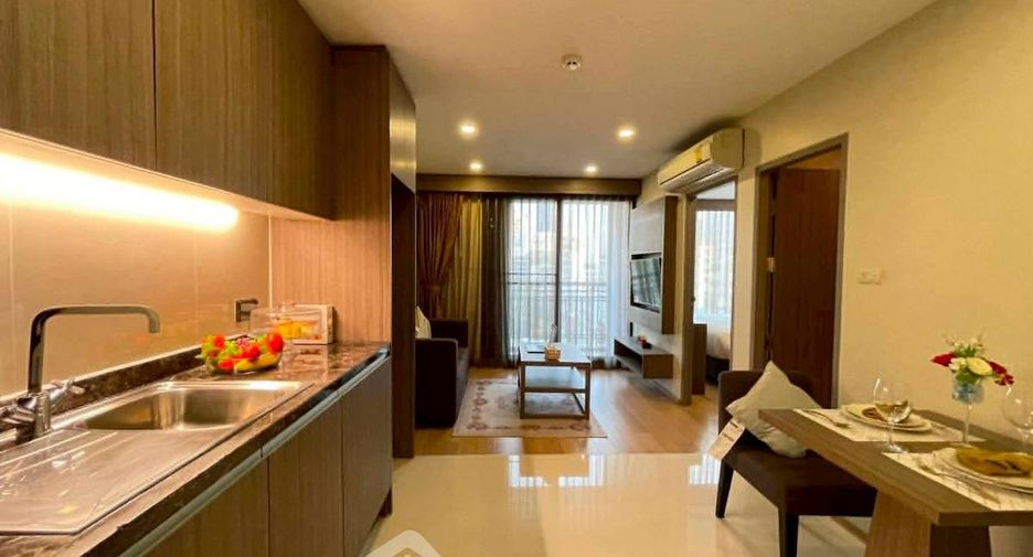 For rent 1 bed condo in Watthana, Bangkok