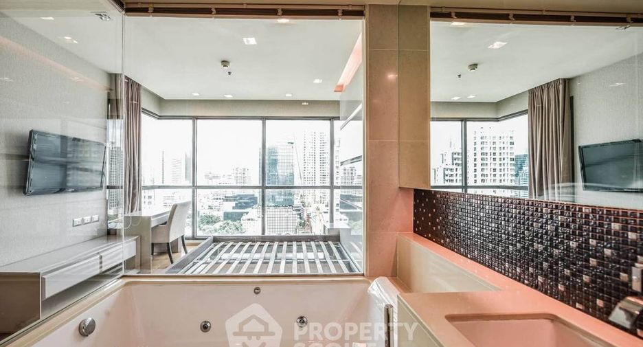 Condo en alquiler de 2 habitaciones en Sathon, Bangkok