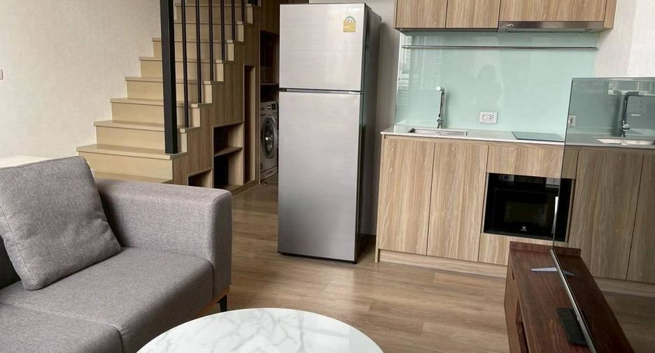 For rent 1 bed condo in Phra Khanong, Bangkok