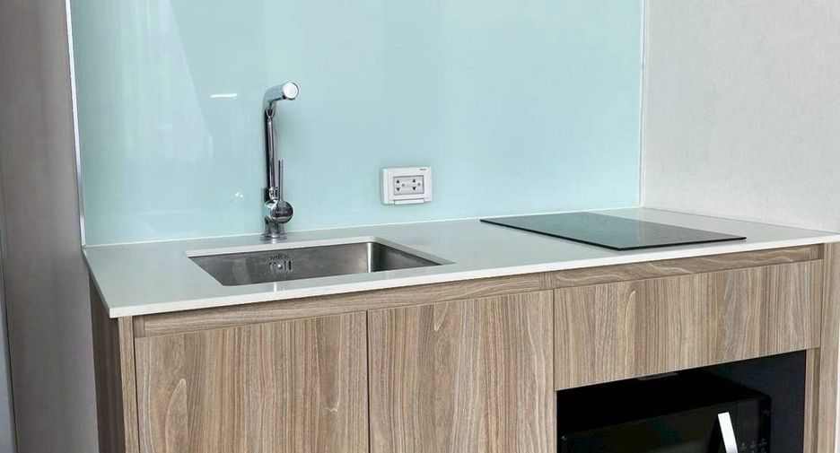 For rent 1 bed condo in Phra Khanong, Bangkok