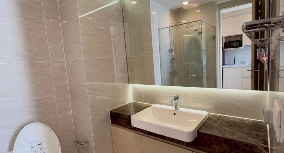 For rent 1 bed condo in Watthana, Bangkok