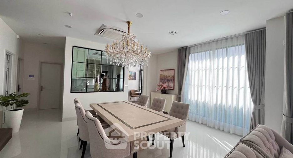 For rent 4 bedrooms house in Saphan Sung, Bangkok