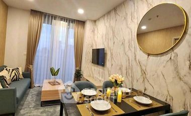 For rent 2 bedrooms condo in Ratchathewi, Bangkok