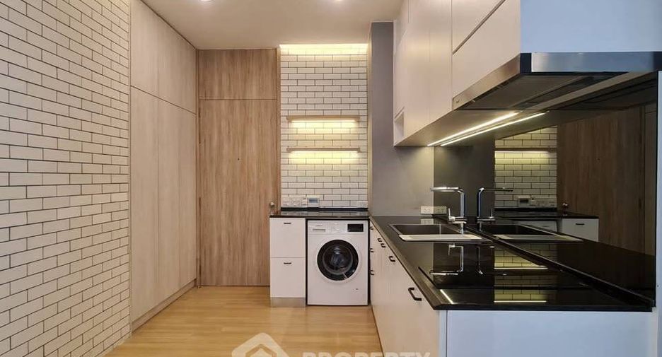 For rent 1 bed condo in Sathon, Bangkok