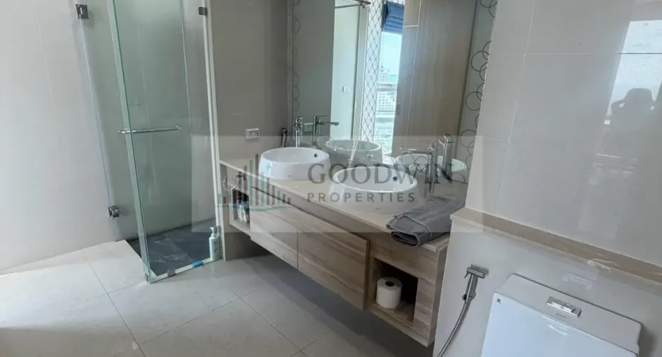 For sale 2 bedrooms condo in Jomtien, Pattaya