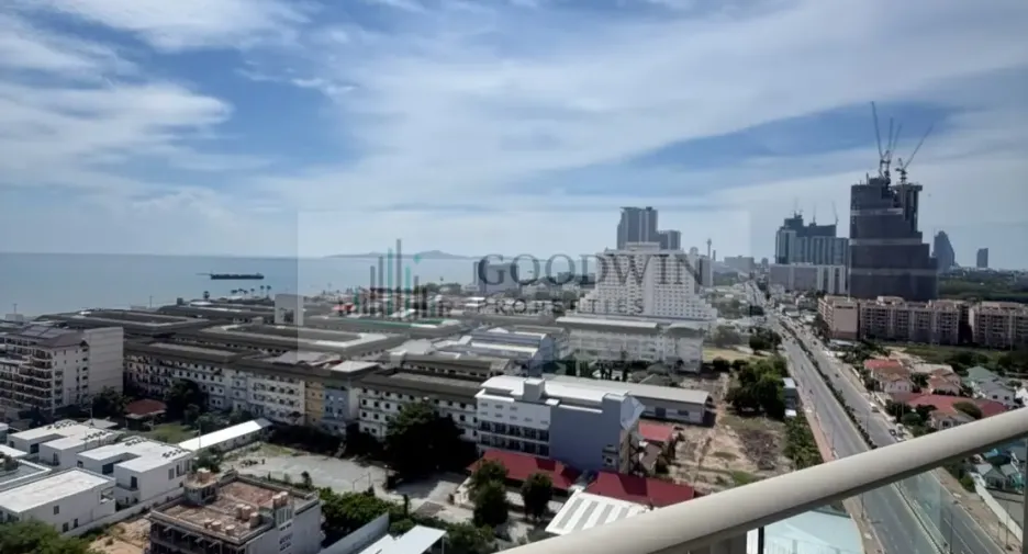 For sale 2 bedrooms condo in Jomtien, Pattaya