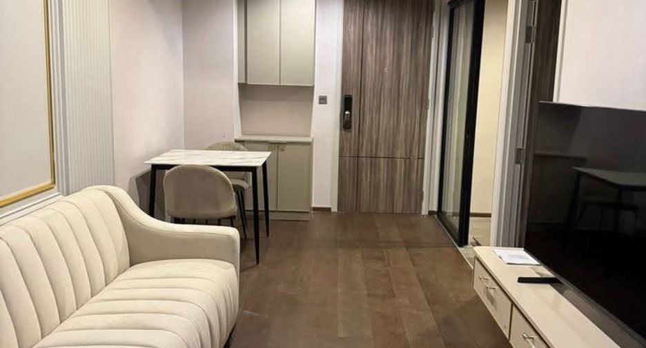Condo en alquiler de 1 habitaciones en Khlong Toei, Bangkok