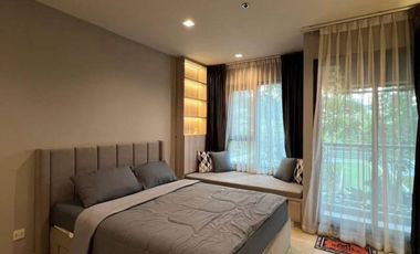 Wohnung zur Miete mit 1 Zimmer in Pathum Wan, Bangkok