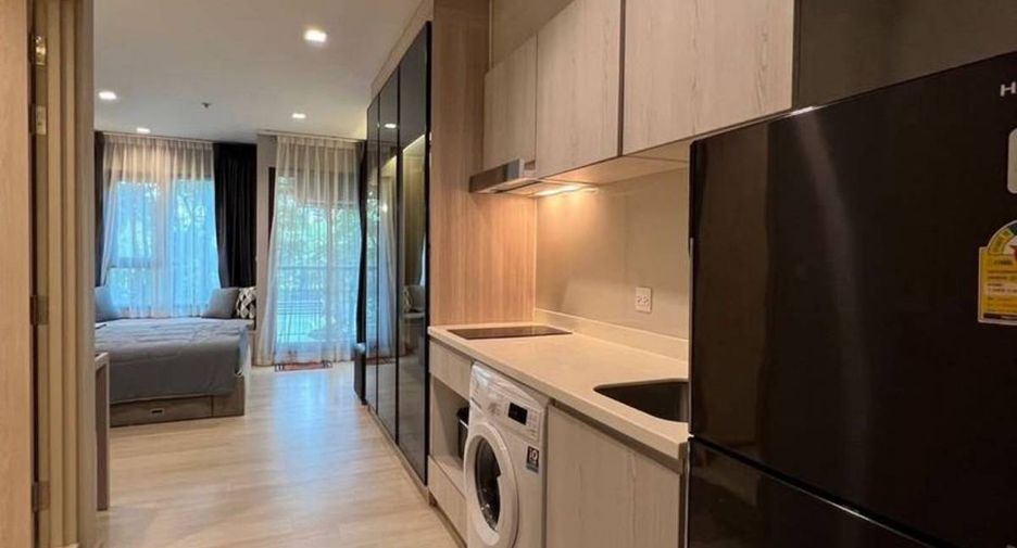 For rent 1 bed condo in Pathum Wan, Bangkok