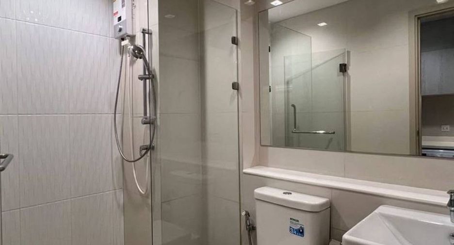 For rent 1 bed condo in Pathum Wan, Bangkok