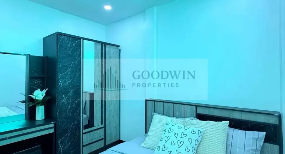 À vendre 3 chambres maison de ville à Jomtien, Pattaya